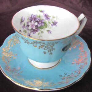 Elizabethan Fine Bone China, Turquoise and Gold Tea Cup and Saucer